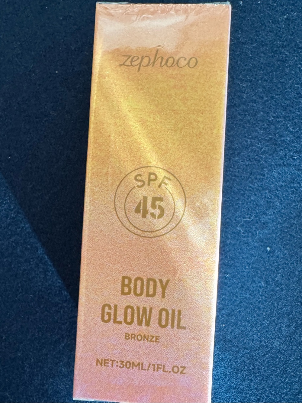 Zephoco Body Glow Oil in Bronze☀️get summer ready 🏝️⛱️👙SPF 45 protect your skin!